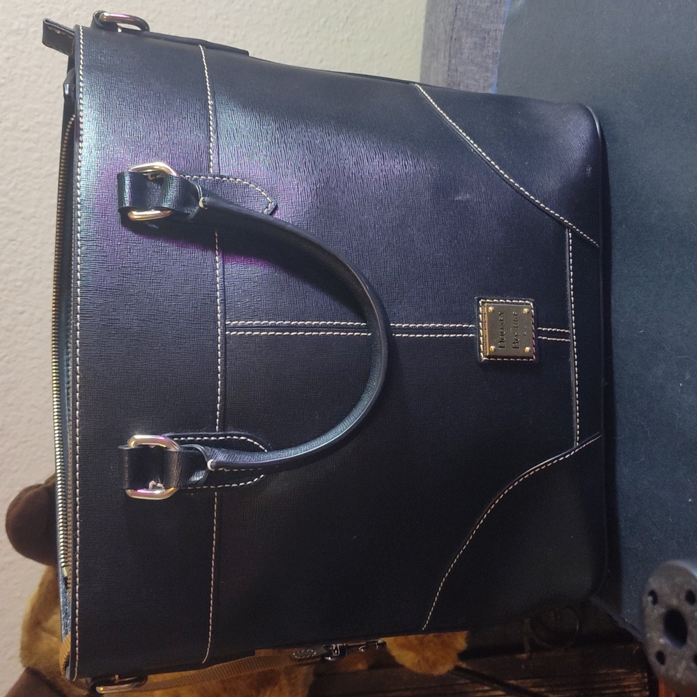Dooney Bourke